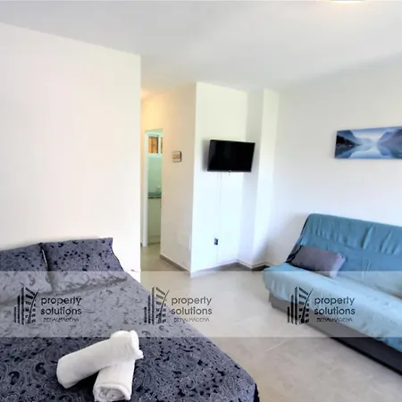 135 Agata Apartamentos. Piscina Y Playa. A Corta Distancia Del Centro. Apartment Benalmádena